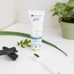 Dentifricio sbiancante WonderWhite Menta&Carbone