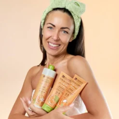 Kit corpo family - Docciashampoo + Crema corpo idratante + Scrub corpo tonificante