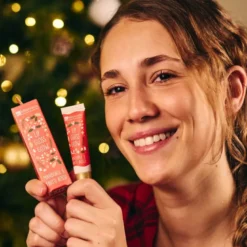 Lip gloss Glow - Mandorle & Frutti Rossi