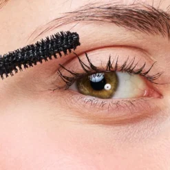 Mascara nero volume e lunghezza
