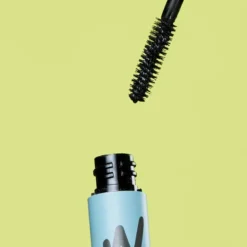 Mascara nero volume e lunghezza
