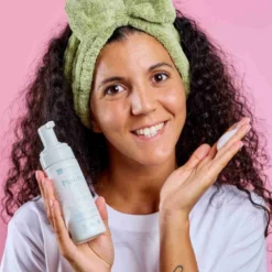 Mousse detergente viso Mirtilla