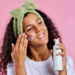 Mousse detergente viso Mirtilla